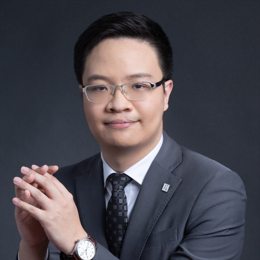 母女烈日救老人 牵出一段“接生缘”